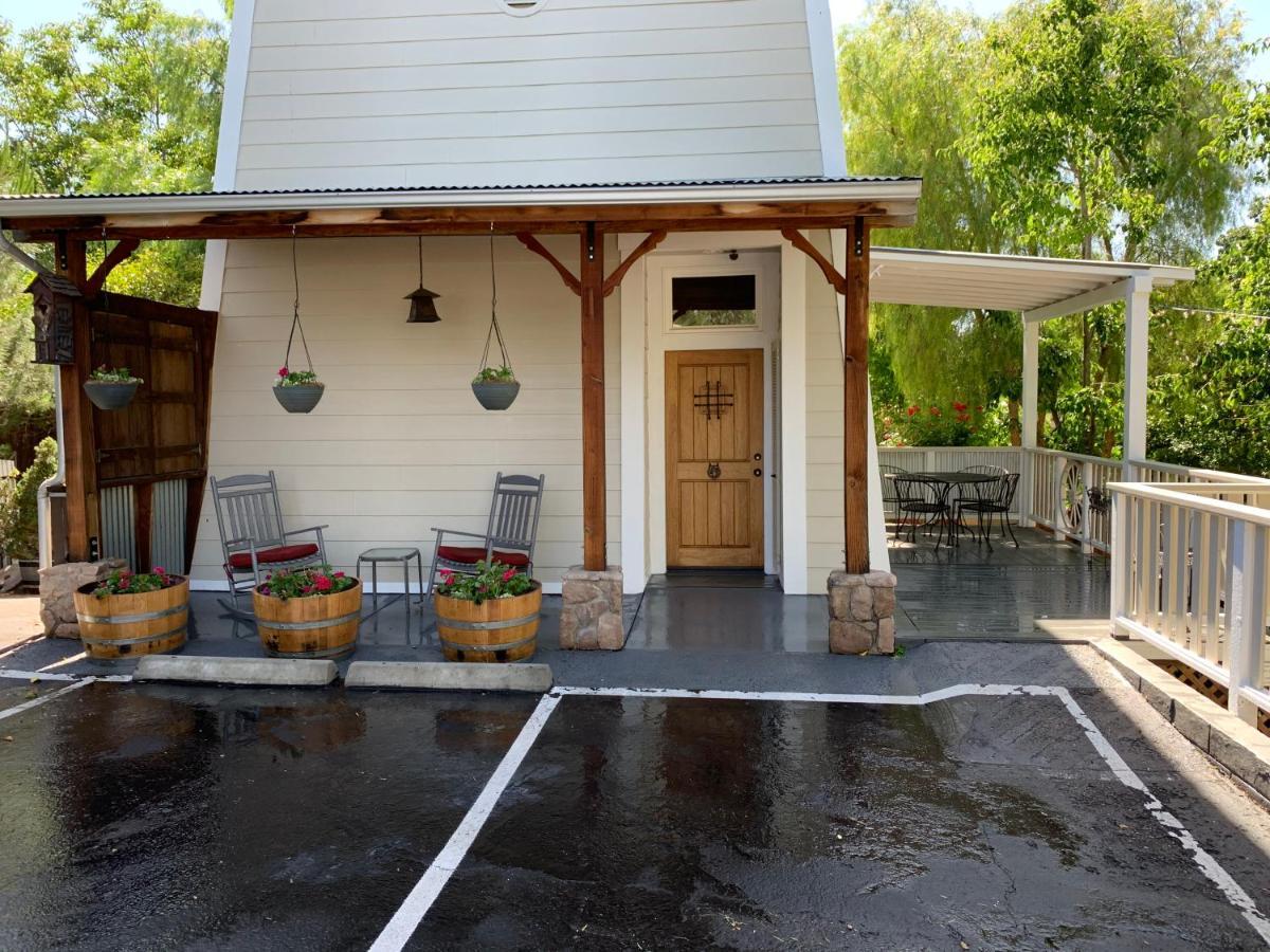 Forfriends Inn Wine Country Bed And Breakfast Santa Ynez Dış mekan fotoğraf