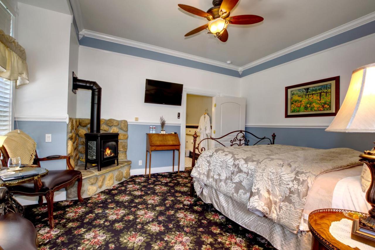 Forfriends Inn Wine Country Bed And Breakfast Santa Ynez Dış mekan fotoğraf